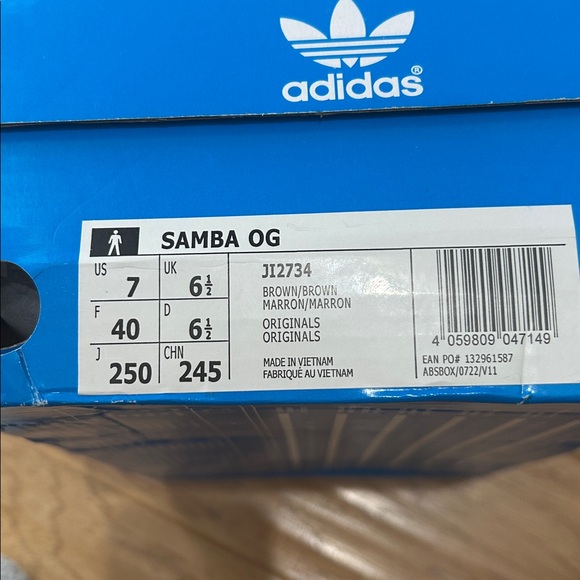 Adidas Samba Sneakers - Picture 10 of 12
